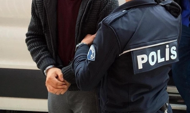 22 yıl hapis cezasıyla aranıyordu: Firari sapık yakalandı!