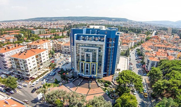 Buca Belediyesi'nde ayrılık! Özel kalem müdürüyle yollar ayrıldı