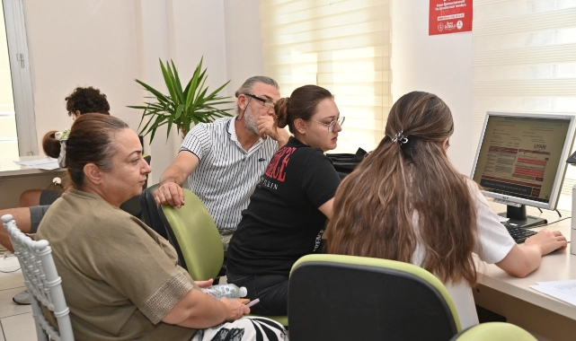 Büyükşehir ücretsiz tercih danışmanlığıyla öğrencilerin yanında