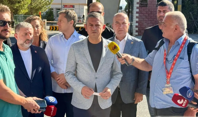CHP Lideri Özel'den Buca ziyareti: Bu davalarda hiç tutuklu yok