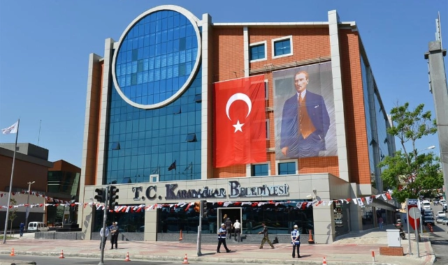 Pazarcılardan Başkan Kınay'a 'diktatör' çıkışı: Siz vekaleten duruyorsunuz asolan biziz