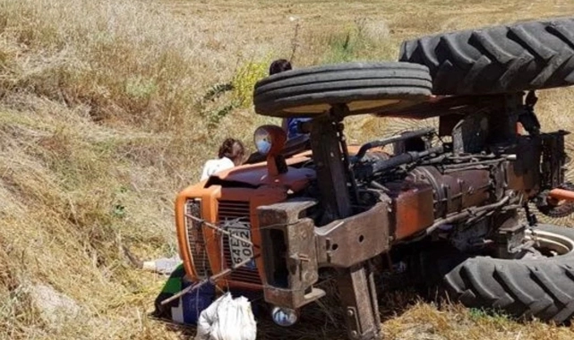 Uşak'ta traktör devrildi: İki kardeşi ölüm ayırdı!