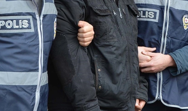 Yurtdışına kaçacaklardı: 4 FETÖ üyesi yakalandı!