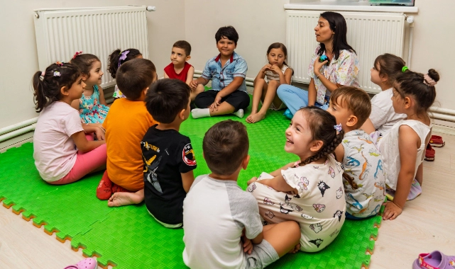Yuvamız İzmir’de yeni dönem başladı: 4 bin TL ebeveynleri mutlu etti
