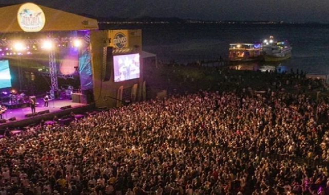 Zeytinli Rock Festivali'ne yargı freni: Orman yangınları gerekçe gösterildi