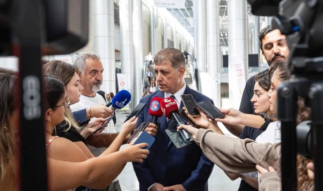 500'den fazla işçi iade edilmişti: Başkan Tugay, konuya ilişkin konuştu!