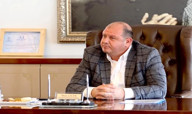 Başkan Çiçek'ten AKP'ye geçecek iddialarına yanıt!