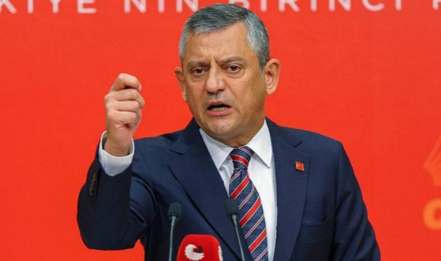 CHP Lideri, İl Başkanlığı önünde konuştu: Bu kararı tanımıyoruz