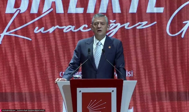 CHP Lideri Özel, partililerine seslendi: Üstünlük bizdedir, kazanacağız!