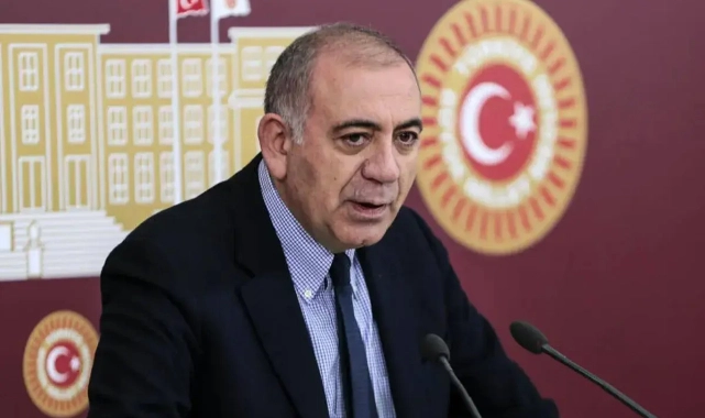 Gürsel Tekin, CHP İl Binası'na gitmeyecek!