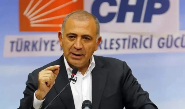 Gürsel Tekin'den sert çıkış: Tahammül sınırlarımı zorlayan herkesi üzebilirim