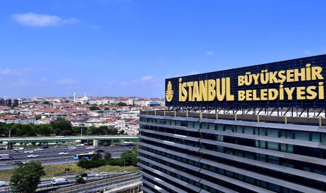 İBB soruşturmalarında yeni kırmızı bülten!