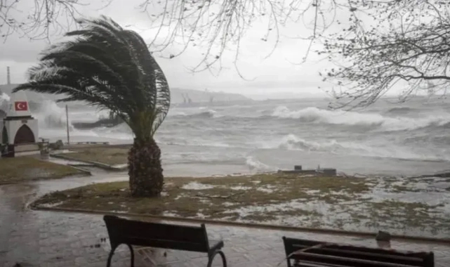 Meteoroloji'den Ege Denizi için uyarı: Fırtına çıkabilir, ulaşım aksayabilir!