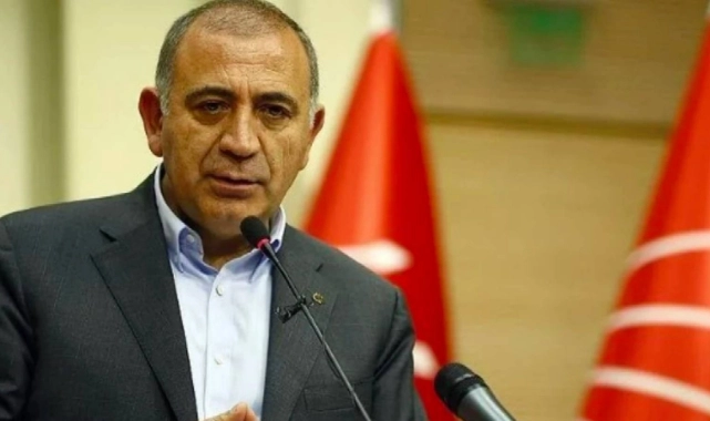 Tekin'den 'gitmeyecek' ifadelerine yalanlama: Baba evimizde olacağız, herkesi çatlatacağız!