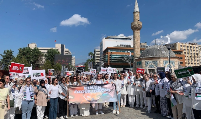 AK Partili kadınlar Filistin için yürüdü: Barış kadınla mümkün!