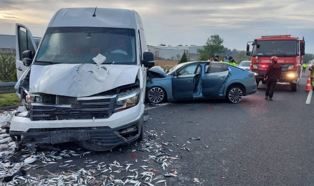 Buca'da feci kaza: 1 ölü, 4 yaralı!