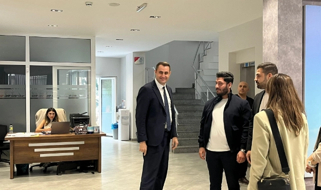 CHP İzmir'de hareketli saatler: Çağatay Güç de toplantıya katıldı!