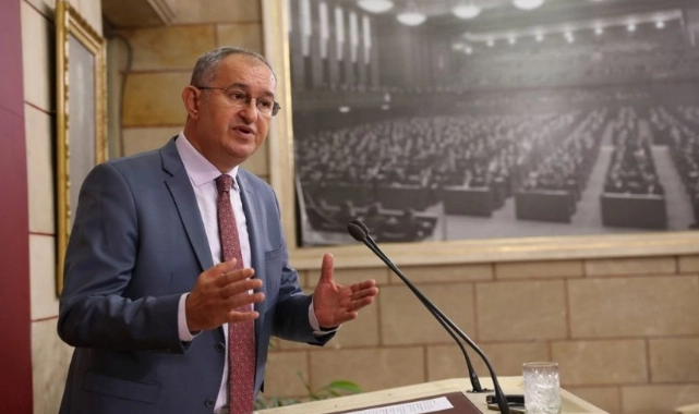 CHP'li Sertel'den 'Aslanoğlu' dayatmasına sert tepki: Bu parti tabanında ve İzmirliler’de tartışılır!