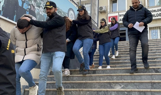 İstanbul'da dev operasyon: 52 şüpheli tutuklandı!