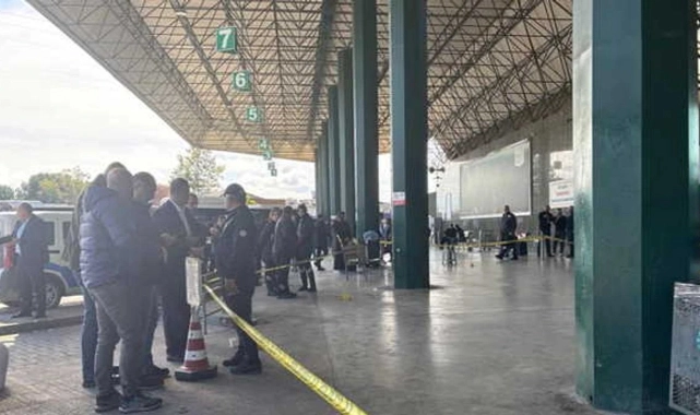 Otogarda korku dolu anlar: Uzman Çavuş etrafa kurşun yağdırdı!