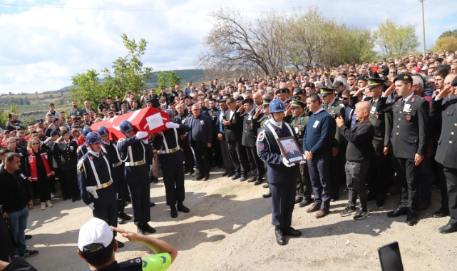 Şehit Hakkı Eryılmaz, son yolculuğuna uğurlandı!