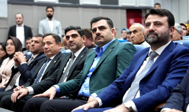 AK Partili İnan'dan CHP'ye 'tezkere' çıkışı: Esad'ın yanına koşmak isteyenler buyursun!