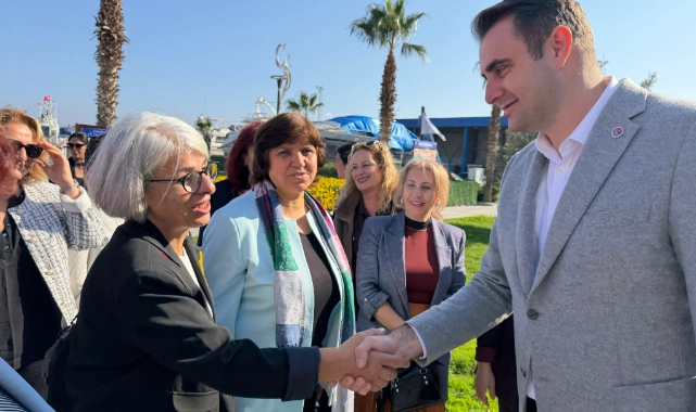 CHP İzmir, 'Üç Ayaklı Yeni İzmir Modeli'ni hayata geçiriyor!