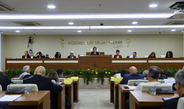 Muhtarların ilçe değişim talebi Karabağlar Meclisi'nde: Hepimiz Karabağlarlıyız