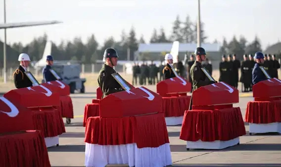 Türkiye şehitlerine veda ediyor: 20 şehit için Ankara'da tören düzenlendi!