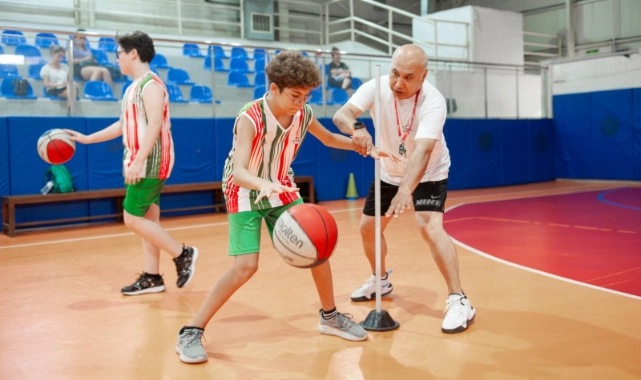 Kış Spor Okulları’nda yeni yetenekler yetişiyor 