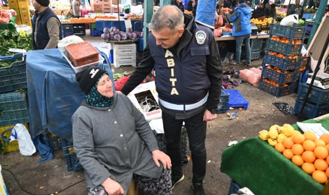 Perşembe Pazarı’nda ‘Hoş Geldin Masası’ hizmete girdi