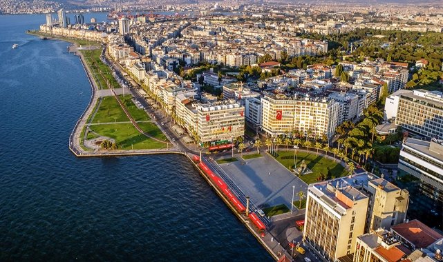 Yeni liste açıklandı: İzmir'de 4 ilçe, il olmaya aday!