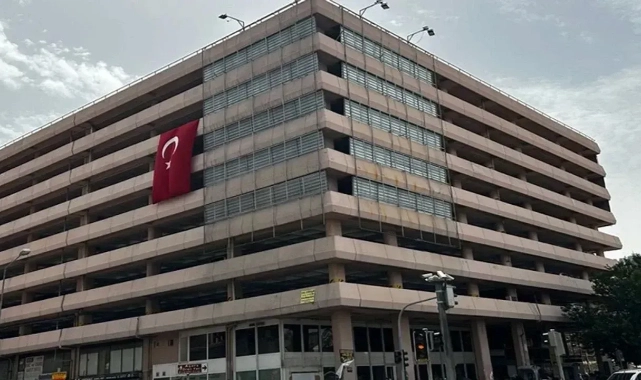 AK Parti'den İzBB'ye 'beceriksizlik' çıkışı: Proje yok, çözüm yok!