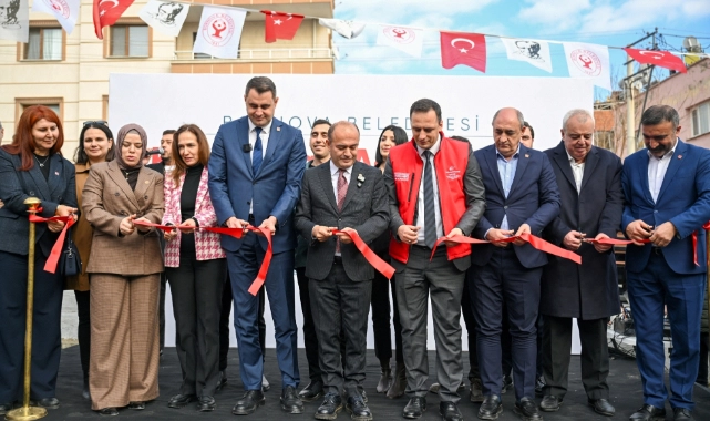 Bornova’da halkın sofrasına sahip çıkan açılış: Kent Kasap Kızılay’da hizmete girdi