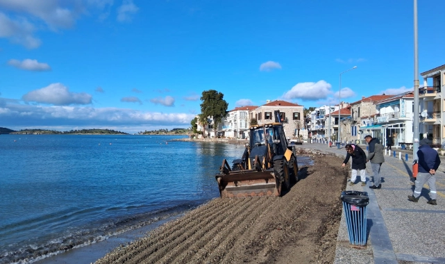  Foça'da kent genelinde eş zamanlı çalışmalar sürüyor 