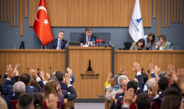 İzBB Meclisi'nde SGK borçları tartışıldı!