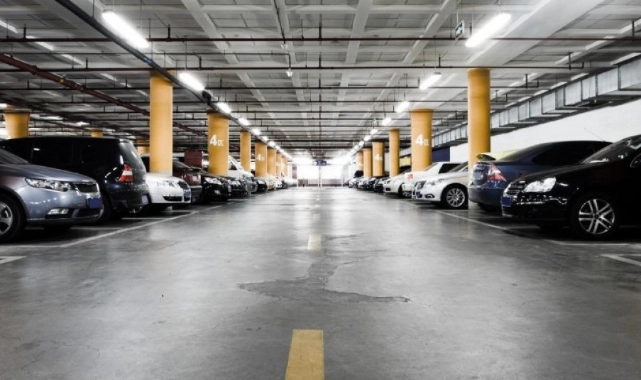 İzmir'de otopark ücretlerine yüzde 250'ye varan zam yapıldı!