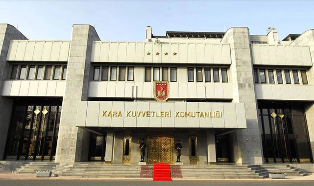 Kara Kuvvetleri'nde 'kamu zararı' iddiası: 20 şüpheliye gözaltı!