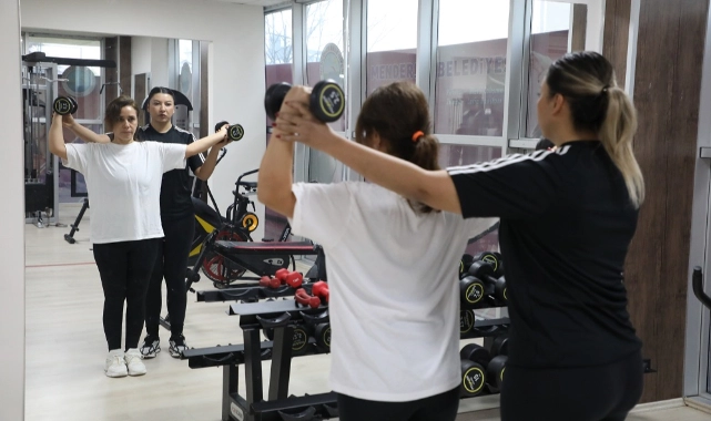 Menderes Belediyesi’nden Kadınlara Müjde; Fitness Salonu Yenilendi