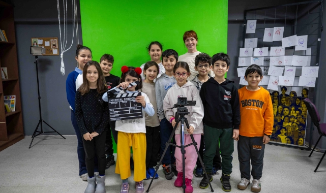 Yarı yıl tatilinde Bornova'da sinema atölyesine büyük ilgi