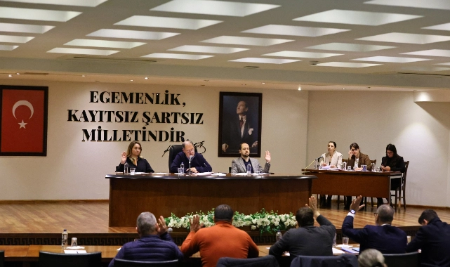  Efes Selçuk'ta Hem Spor Hem Sosyal Destek