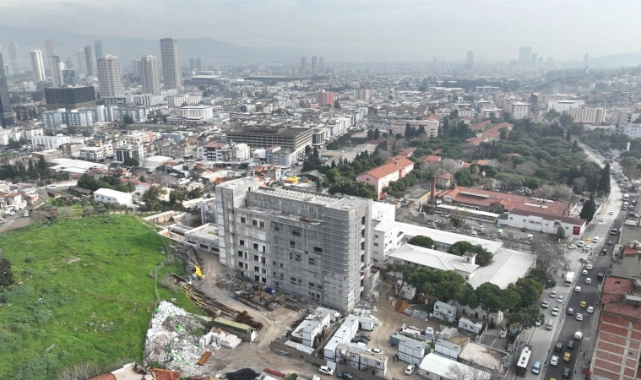 Eşrefpaşa Hastanesi'nin yeni binasında sona doğru
