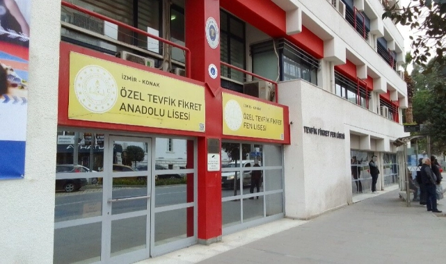 MEB'in Tevfik Fikret skandalında veliler konuştu: Davacı olacağız!