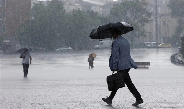 İzmir'in 5 günlük hava raporu: Yağışlar bu hafta da devam edecek!