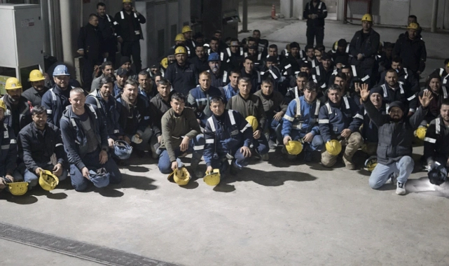 Ücretlerini alamayan maden işçileri üretimi durdurdu!