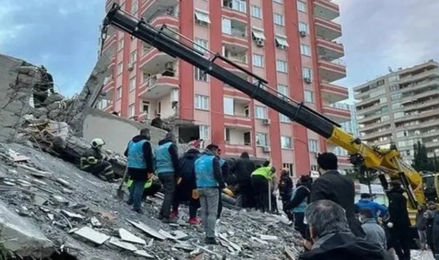 6 Şubat felaketinde yıkılmıştı: Zeray Apartmanı davasınde hüküm verildi!
