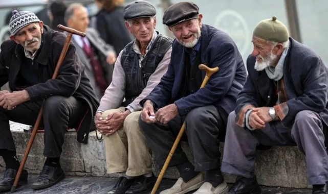 Bayram ikramiyeleri ve aylık ödeme tarihleri açıklandı