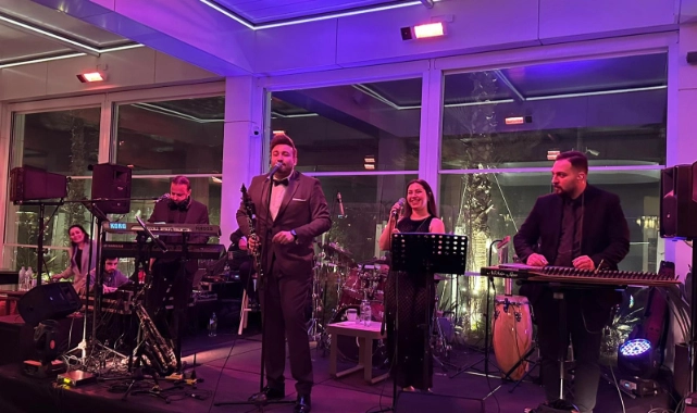Can Serdaroğlu Orkestrası kış sezonunda 90’lar rüzgarı estiriyor