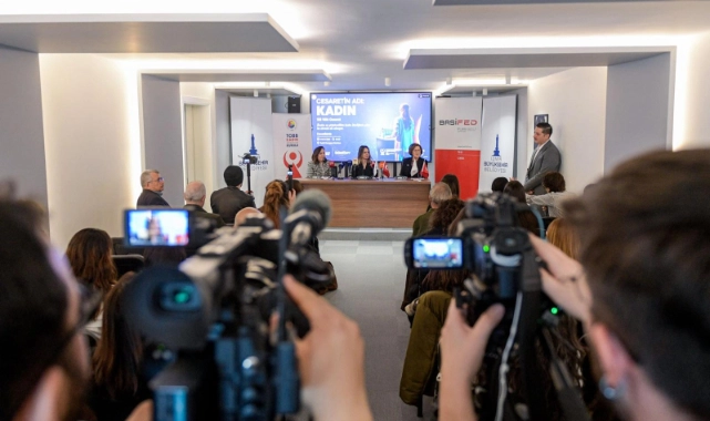 İzmir’de 'Cesaretin Adı: Kadın' zirvesi başlıyor