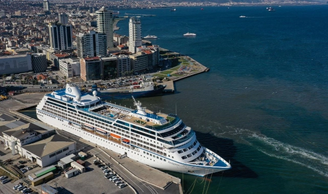İzmir'in kruvaziyer bilançosu açıklandı: 2 ayda, 17 bin kişi!